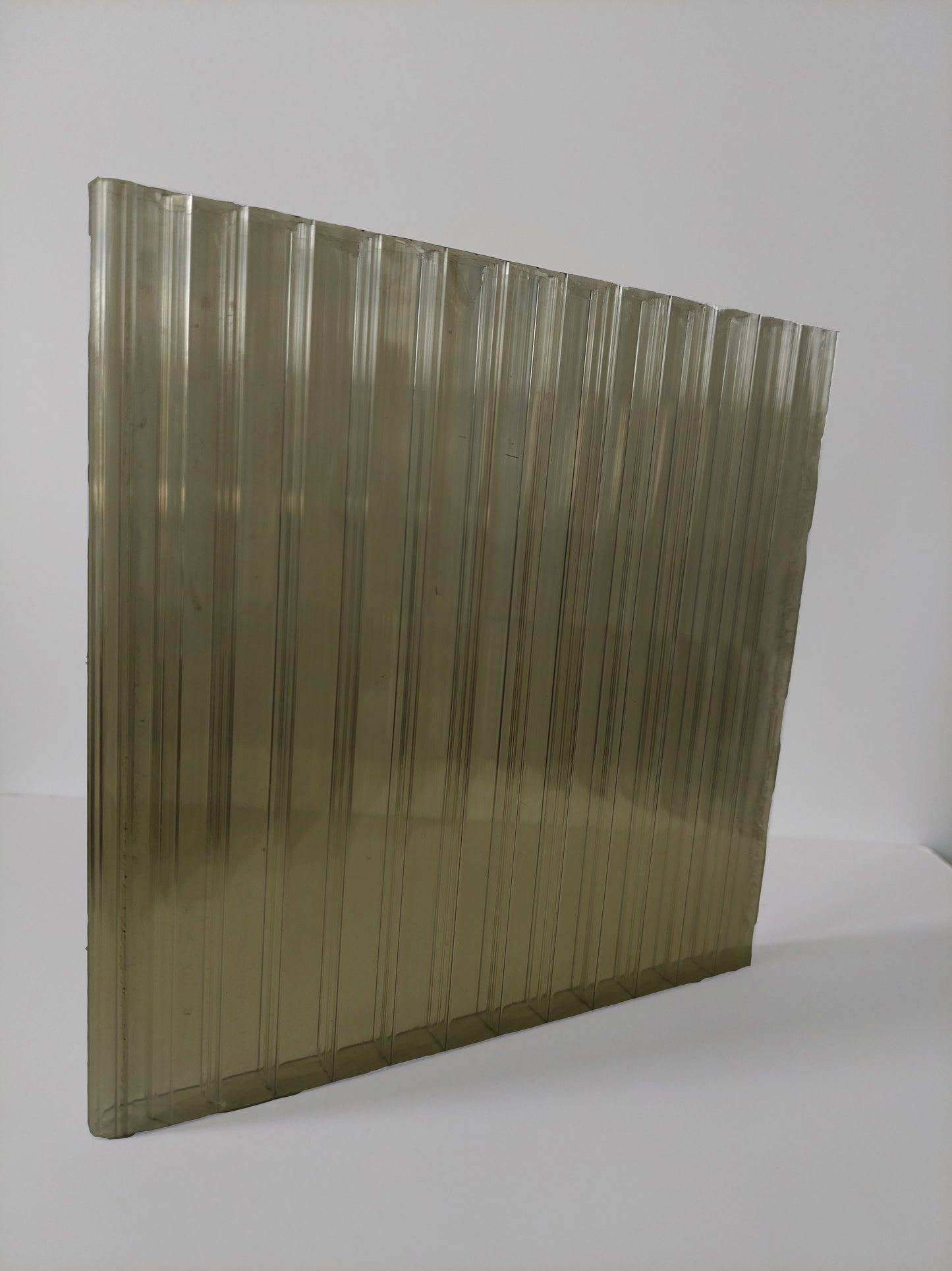 Üregkamrás polikarbonát lemez, 10 mm vastag, X-struktúra, bronz, UV2