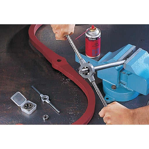 Berner Menetmetszőpofa-tartó