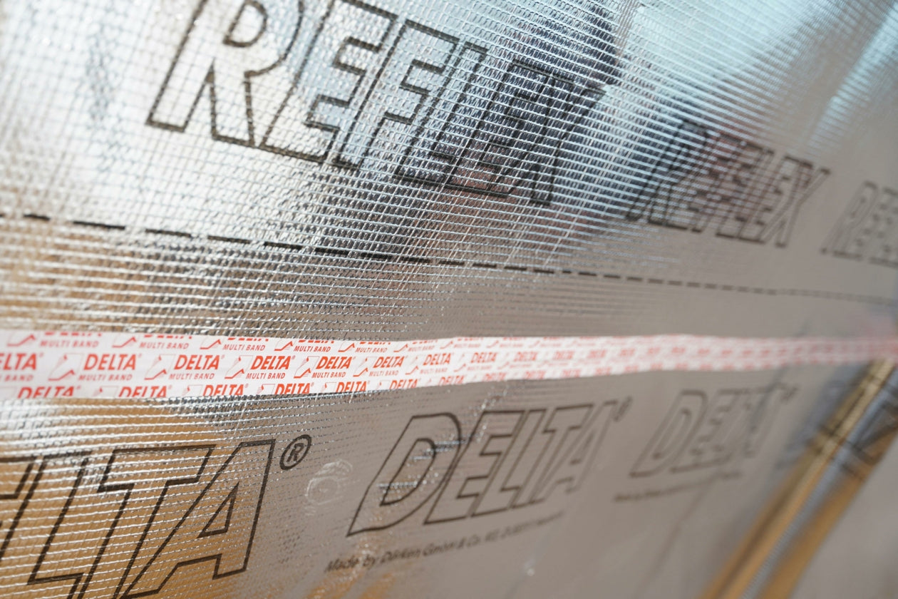 Dörken DELTA®-REFLEX Légzáró és párafékező fólia
