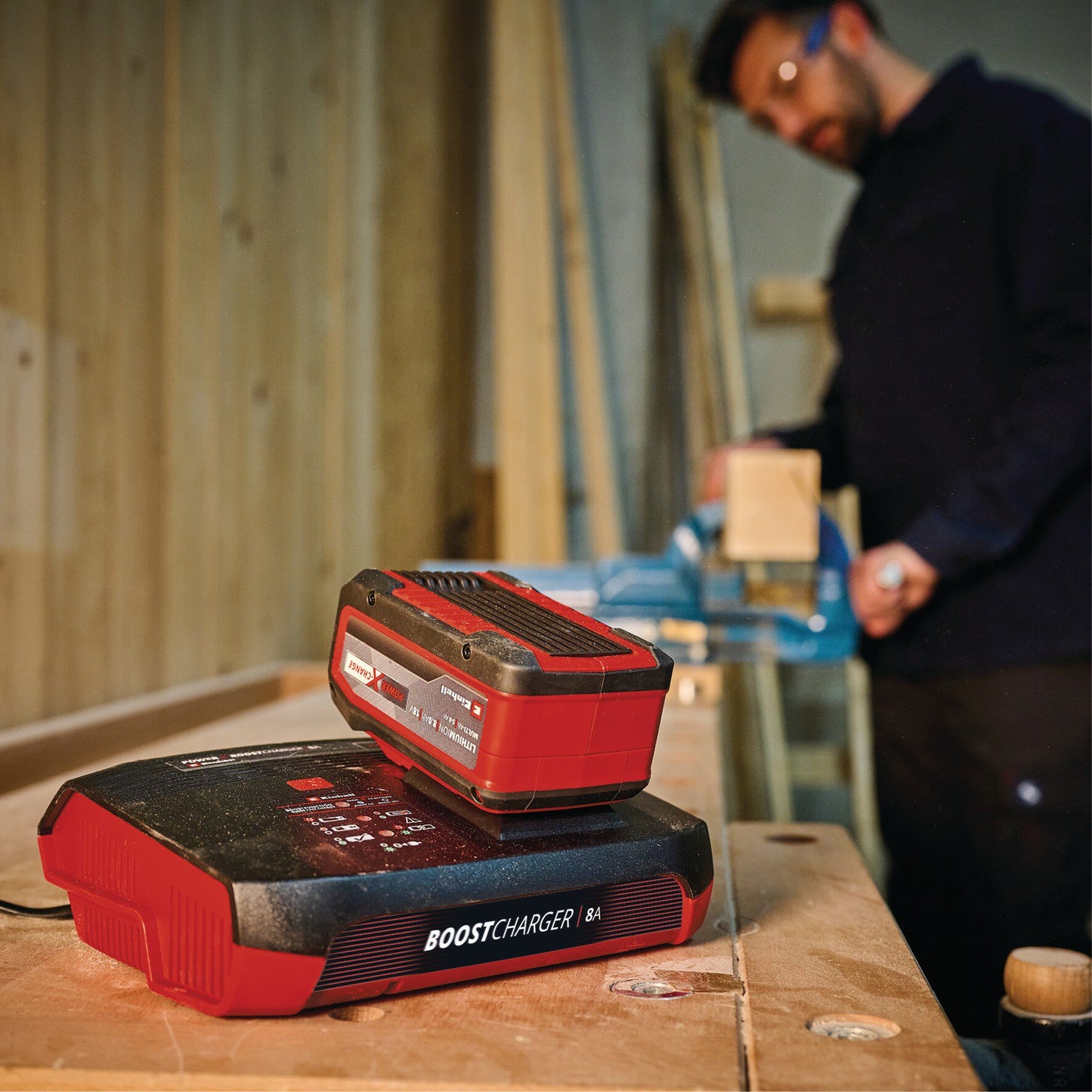 Einhell Power X-Boostcharger 8A | PXC töltőkészülék