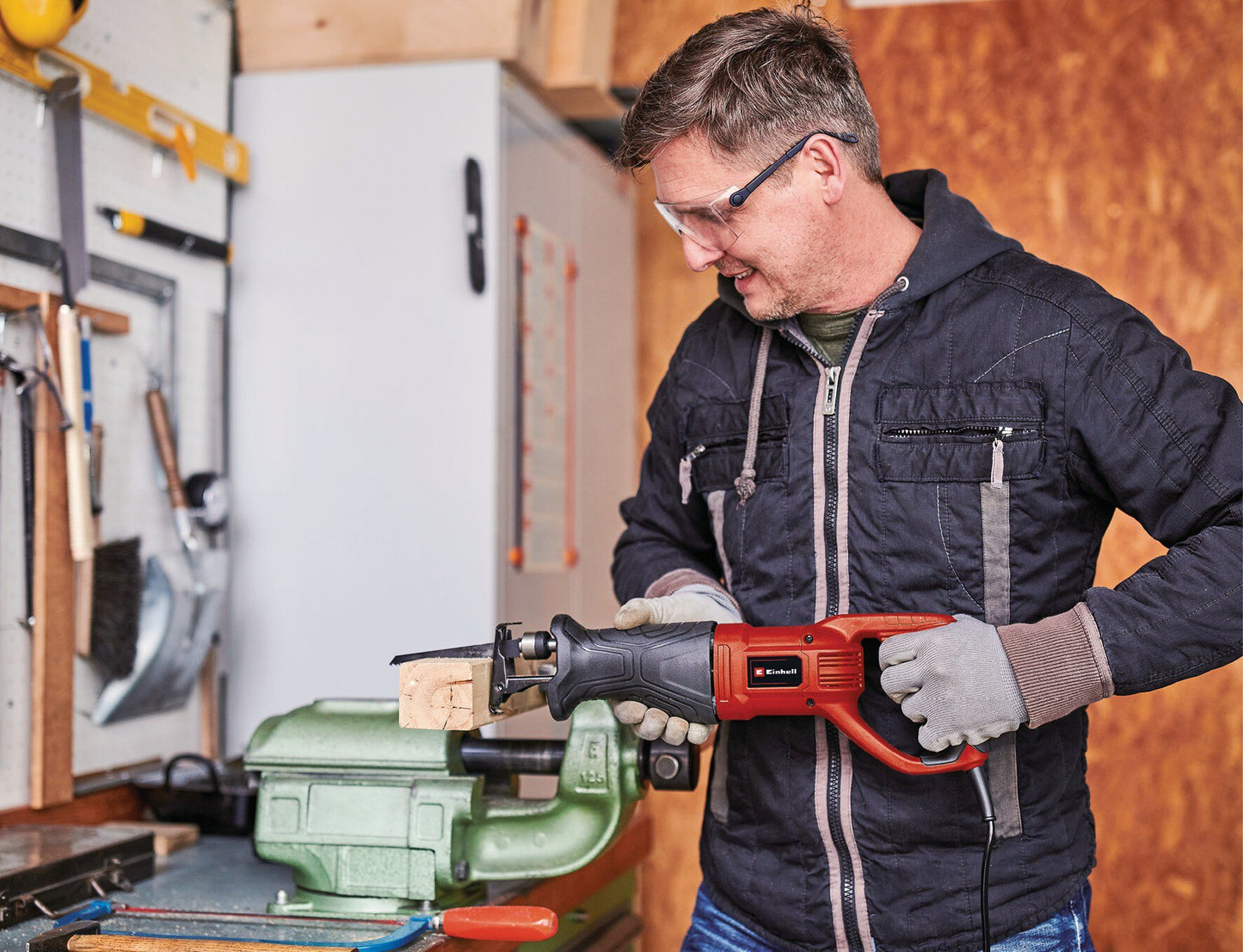 Einhell TC-AP 690 E | Univerzális fűrész