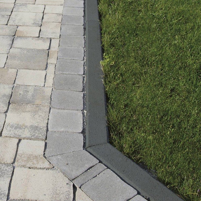 Semmelrock® KERTI SZEGÉLY 100/20/5 CM ANTRACIT