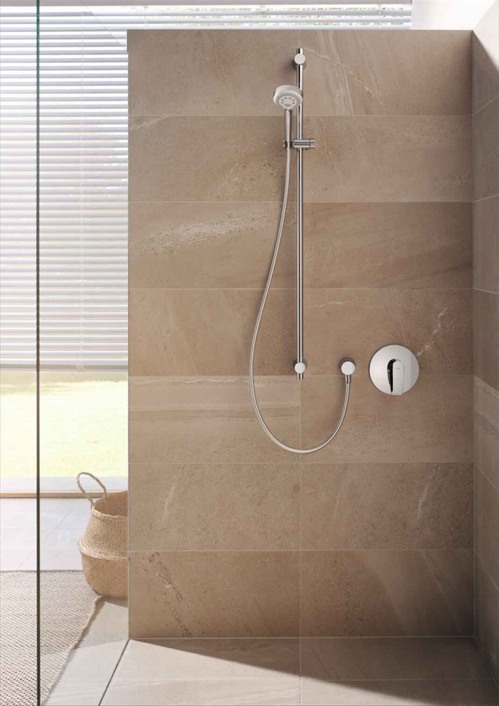 Kludi Pure&Solid egykaros, falsík alatti zuhany csaptelep