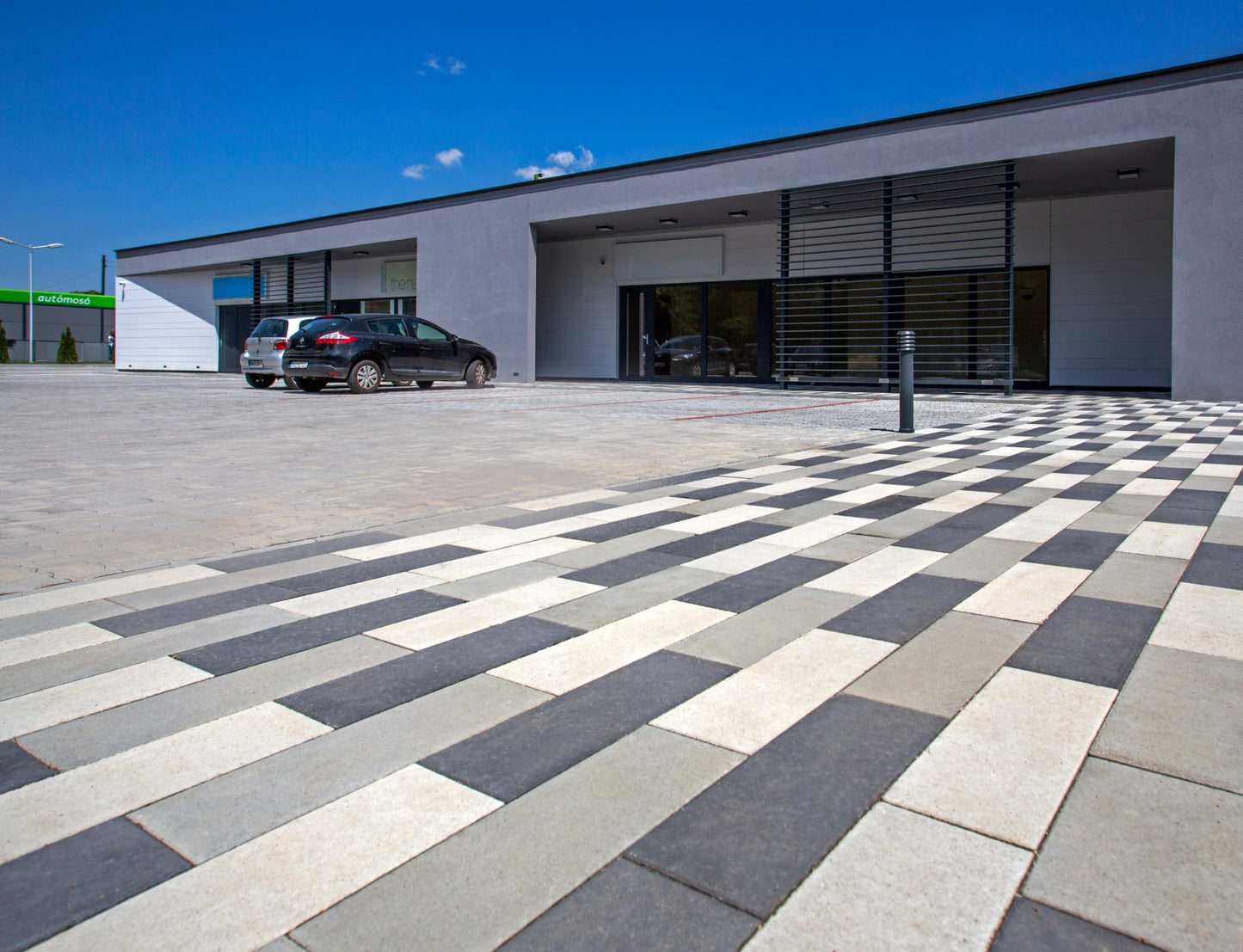 Leier Kaiserstein FORUM térkő