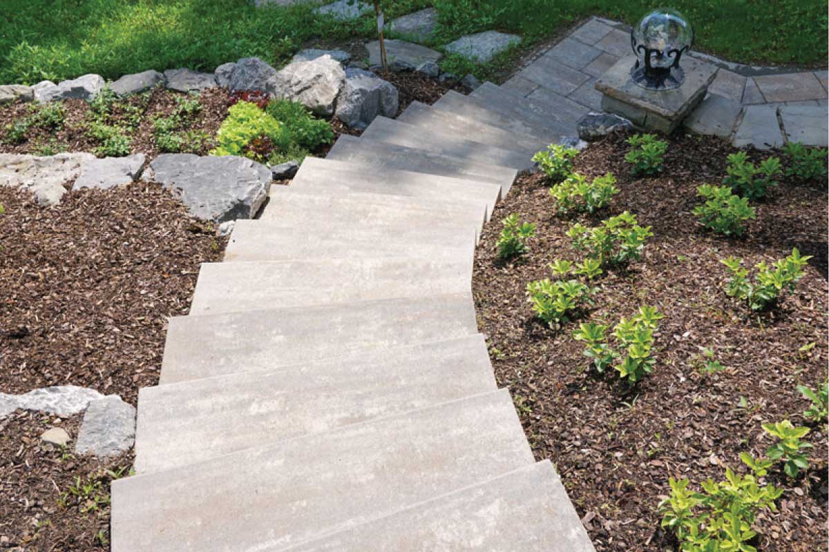 Viastein BLOKKLÉPCSŐ ÉLKÉPZÉSSEL