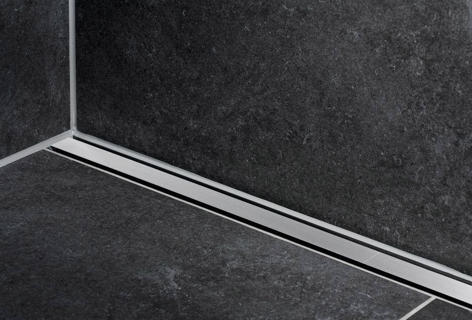 GEBERIT CLEANLINE60 ZUHANYFOLYÓKA FEKETE/RM 30-90CM