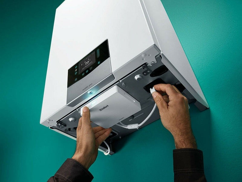 VAILLANT VUW 26 CS/1-5 (N-INT2) ECOTEC PLUS FALI, KONDENZÁCIÓS KOMBI GÁZKAZÁN