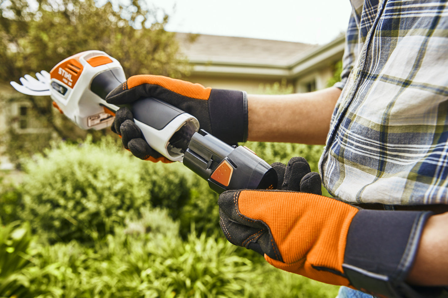 Stihl HSA 26 (AS2 akkuval és AL 1 töltővel) - Sövénynyírók / sövényvágók