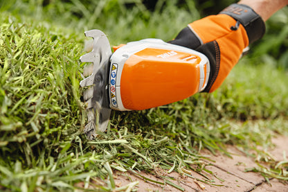 Stihl HSA 26 (AS2 akkuval és AL 1 töltővel) - Sövénynyírók / sövényvágók