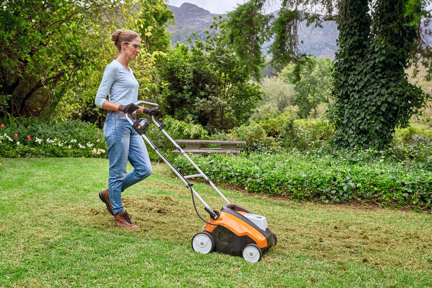 Stihl RLA 240 (akku és töltő nélkül) - Gyepszellőztető