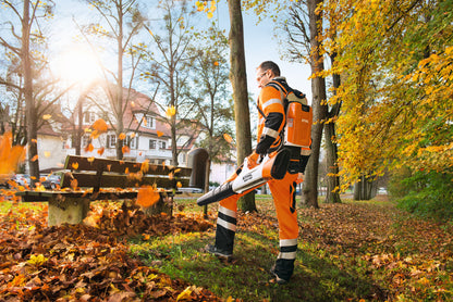 Stihl BGA 100 (akku, töltő és kábel nélkül) - Fúvógép / Lombszívó