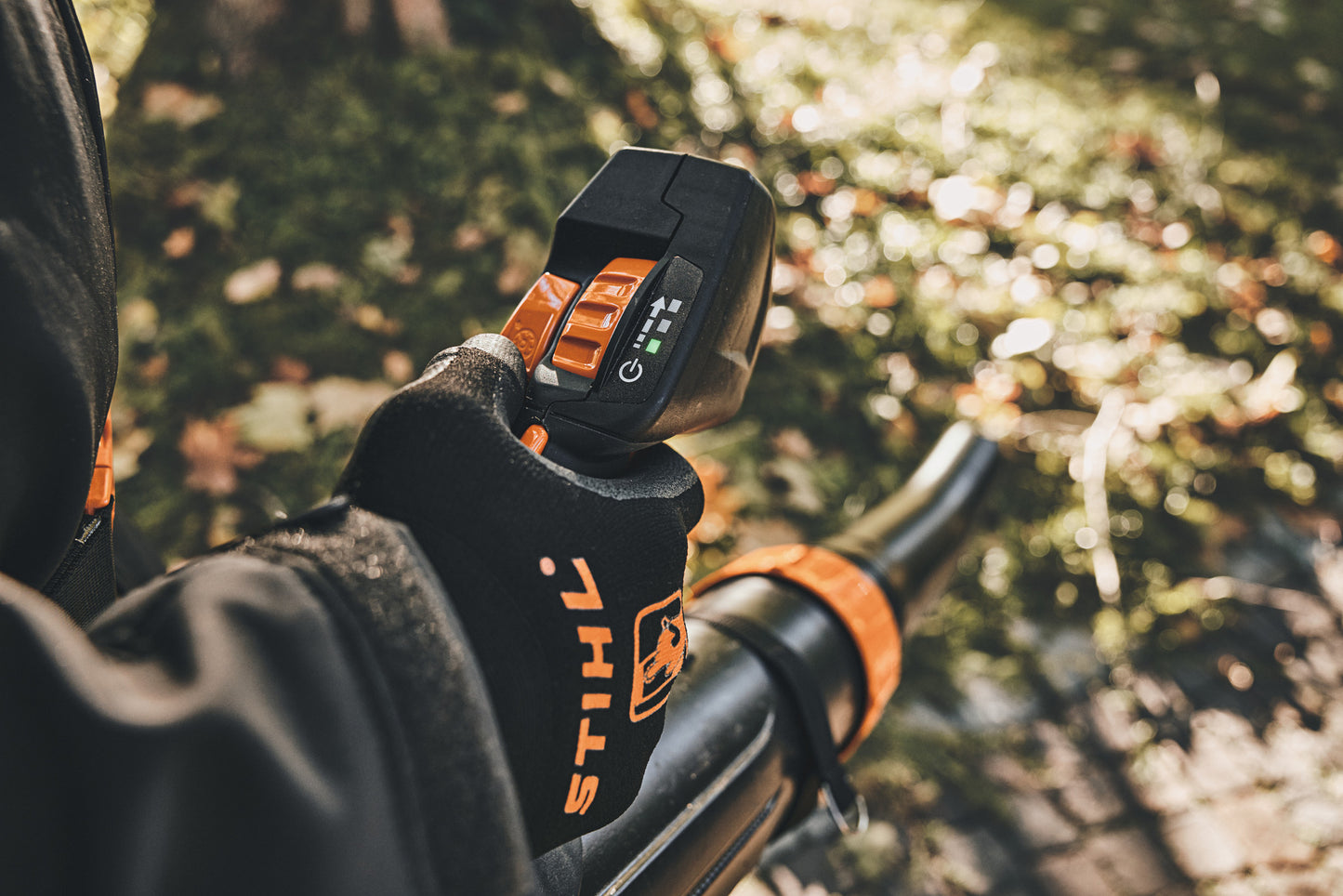 Stihl BGA 300 (akku és töltő nélkül) - Fúvógép / Lombszívó