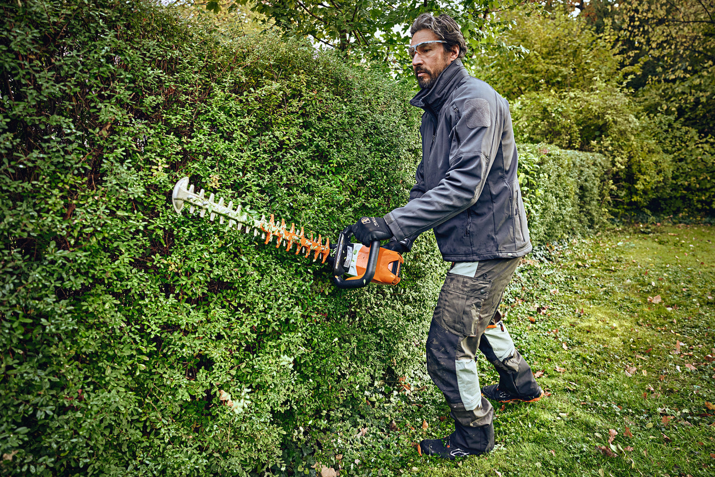 Stihl HSA 100 (akku és töltő nélkül) - Sövénynyírók / sövényvágók