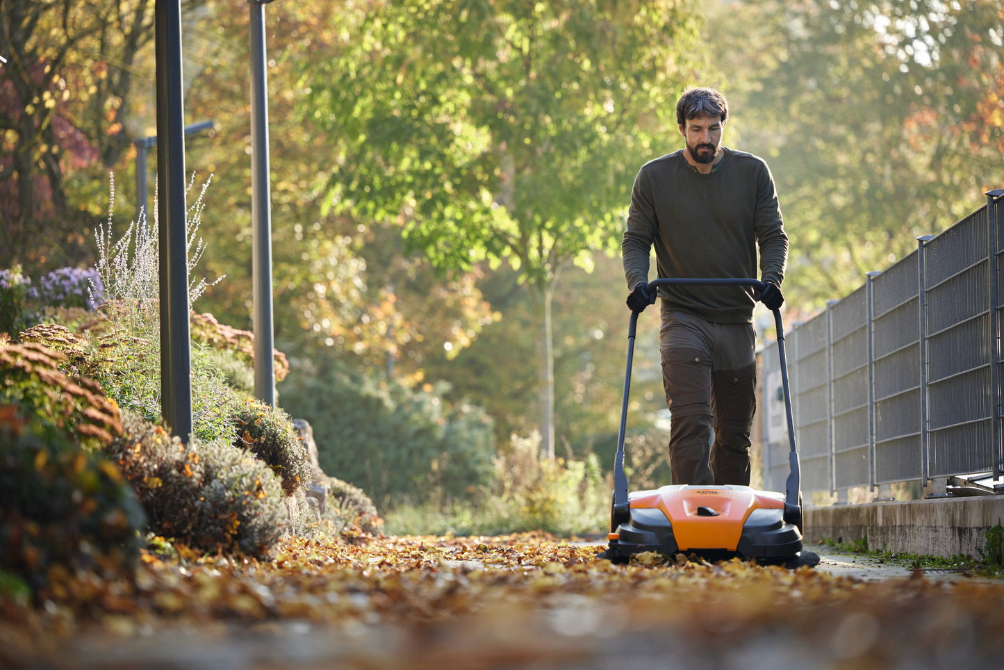 Stihl KG 770 - Seprőgép