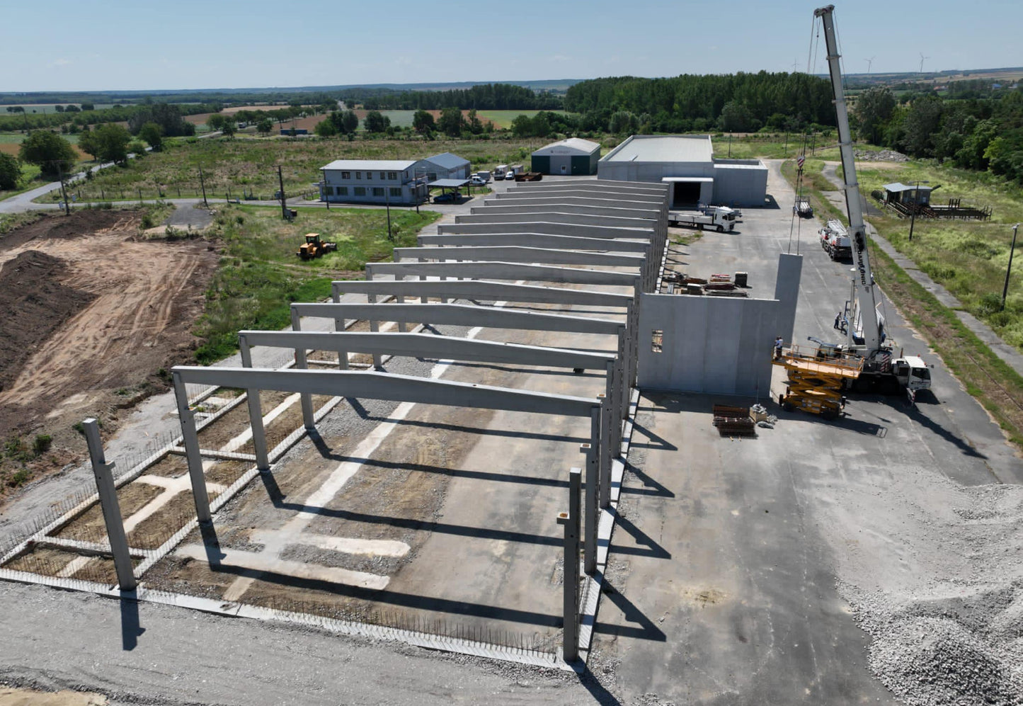 Leier csarnokváz szerkezetek