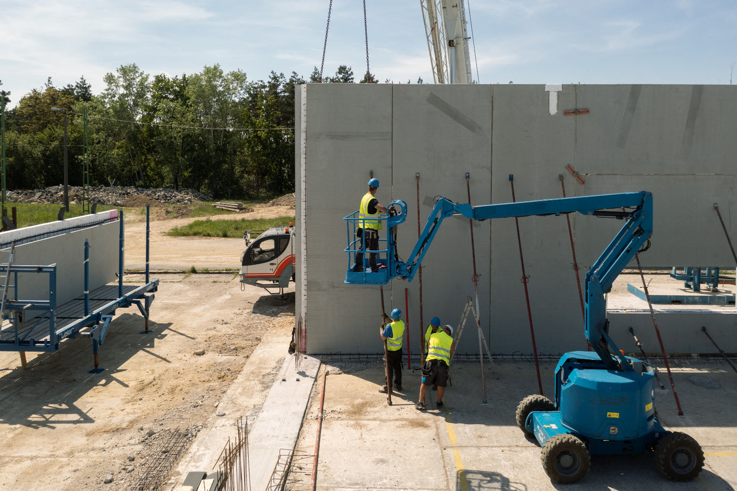 Leier csarnokváz szerkezetek