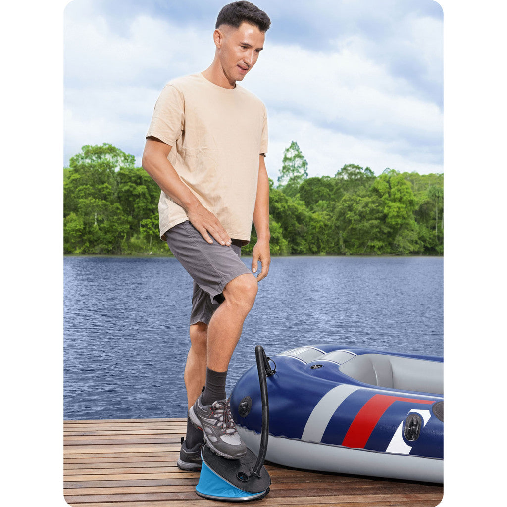 Lábpumpa, BESTWAY, fekete/kék, 1,6 l/ciklus, 28 x 22 cm, 3 cserélhető fúvóka, felfújás és leeresztés funkció, rugalmas tömlővel (62005)