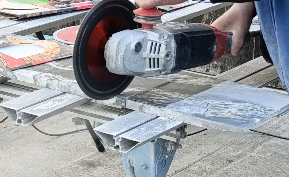 Tiger oldalszegmenses turbó 230x22,2x10 mm gyémánt vágótárcsa, univerzális